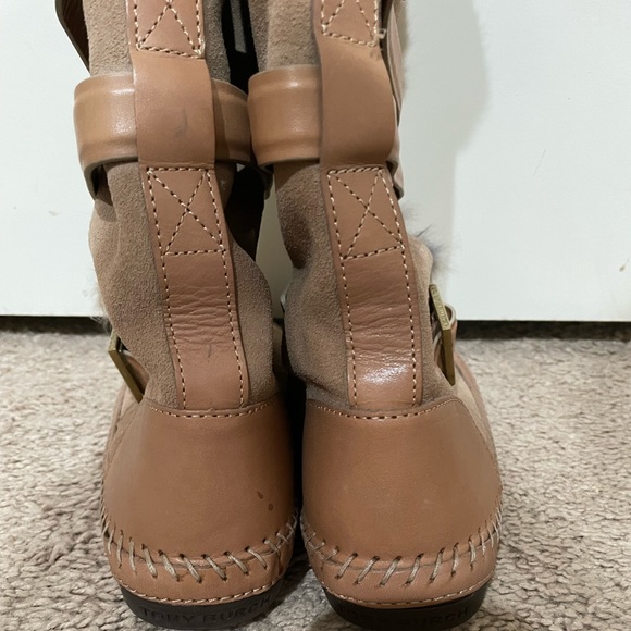 Tory Burch Jaden Genuine Rabbit Fur Lined Leather Moccasin Boots - Picture 4 of 7